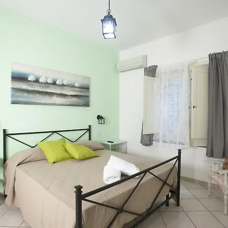 לינה וארוחת בוקר City Pompei Accommodations