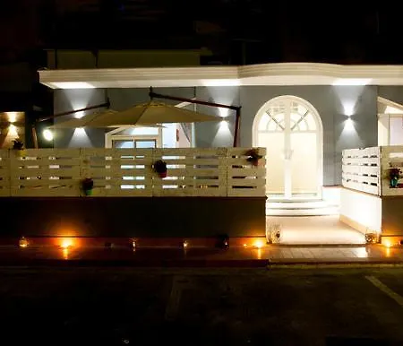City Pompei Accommodations 3* פומפיי