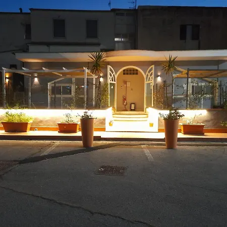 庞贝城住宿加早餐旅馆 住宿加早餐酒店 3*