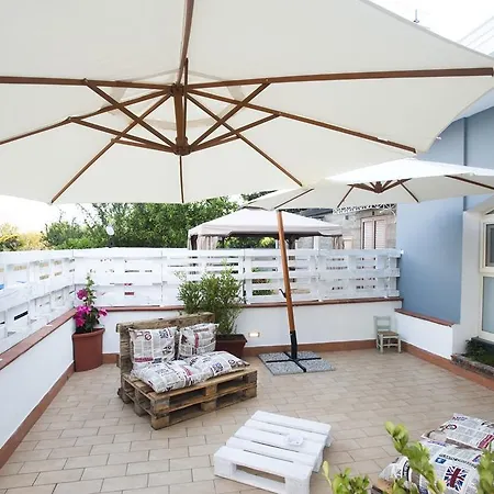 庞贝城住宿加早餐旅馆 住宿加早餐酒店 3*