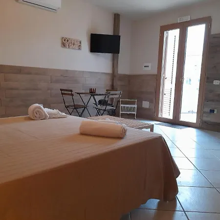 City Pompei Accommodations Nocleg ze śniadaniem Pompeja