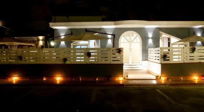 City Pompei Accommodations 3* Помпеи